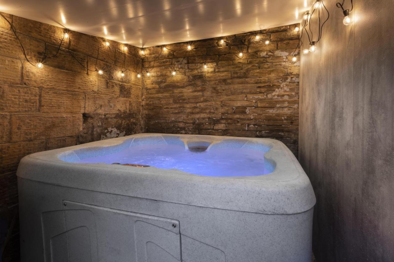 Вілла Rosie'S Escape With Hot Tub Barrowford Екстер'єр фото